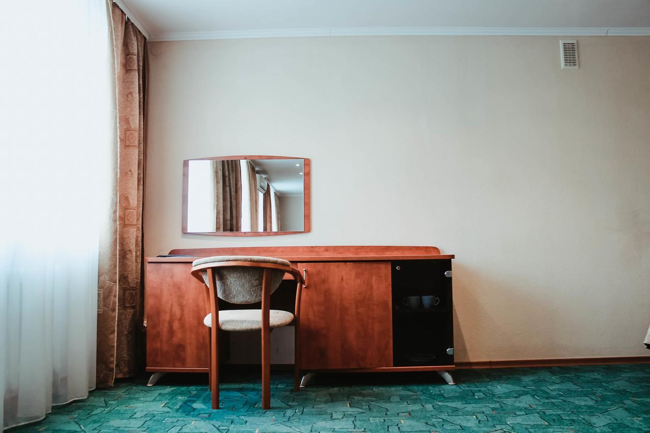 Kanna Hotel Askania-Nova Екстериор снимка